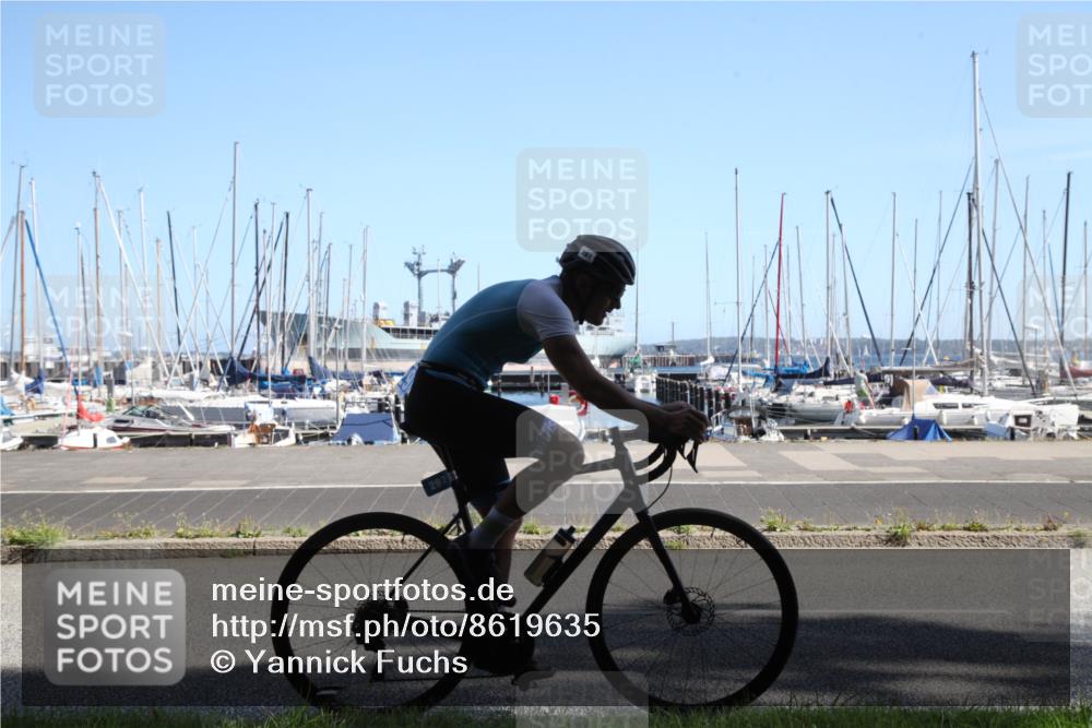 17.08.2025 - KN Förde Triathlon 2025 Yannick Fuchs http://msf.ph/oto/8619635 17.08.2025 11:18:08 Radfahren 297, 335, 355 meine-sportfotos.de