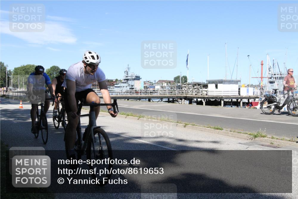 17.08.2025 - KN Förde Triathlon 2025 Yannick Fuchs http://msf.ph/oto/8619653 17.08.2025 13:27:56 Radfahren 397, 421, 436, 448, 455, 465, 491, 529, 531, 536 meine-sportfotos.de