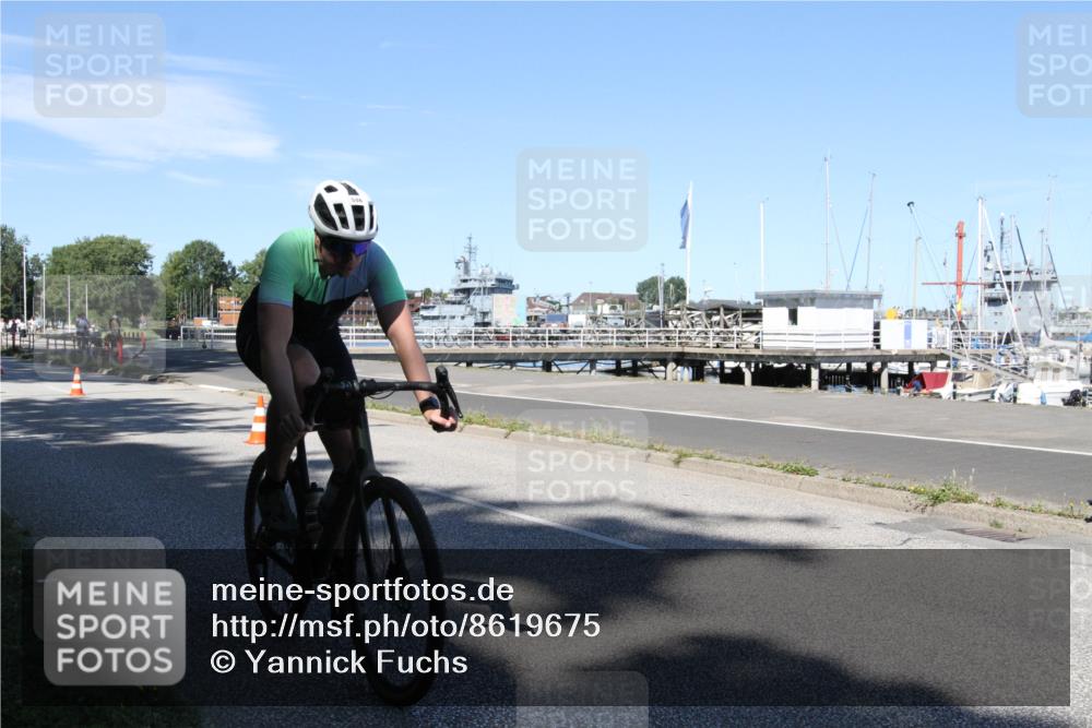 17.08.2025 - KN Förde Triathlon 2025 Yannick Fuchs http://msf.ph/oto/8619675 17.08.2025 13:28:38 Radfahren 479, 506 meine-sportfotos.de