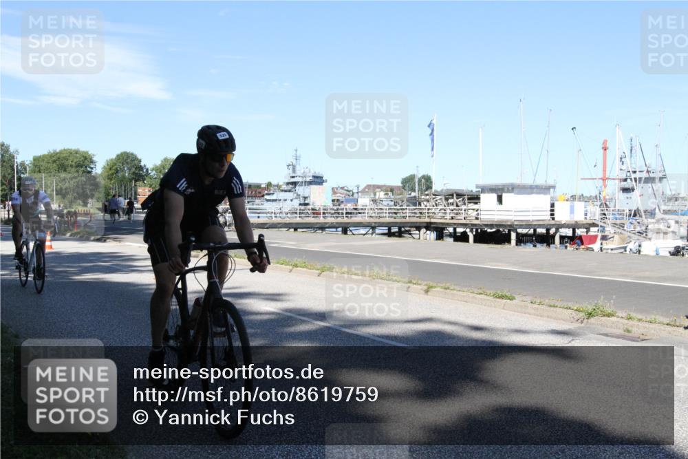 17.08.2025 - KN Förde Triathlon 2025 Yannick Fuchs http://msf.ph/oto/8619759 17.08.2025 13:32:14 Radfahren 512, 525, 540 meine-sportfotos.de