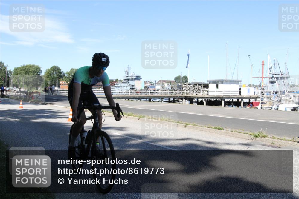 17.08.2025 - KN Förde Triathlon 2025 Yannick Fuchs http://msf.ph/oto/8619773 17.08.2025 13:32:38 Radfahren 410, 438, 520, 546 meine-sportfotos.de