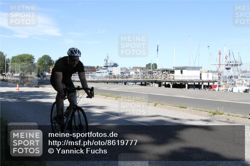 17.08.2025 - KN Förde Triathlon 2025 Yannick Fuchs http://msf.ph/oto/8619777 17.08.2025 13:32:43 Radfahren 410, 496, 546 meine-sportfotos.de