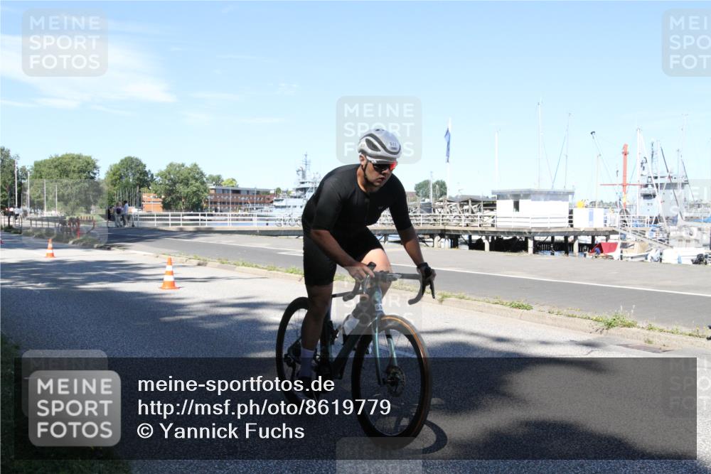 17.08.2025 - KN Förde Triathlon 2025 Yannick Fuchs http://msf.ph/oto/8619779 17.08.2025 13:32:49 Radfahren 486, 496, 511, 542 meine-sportfotos.de