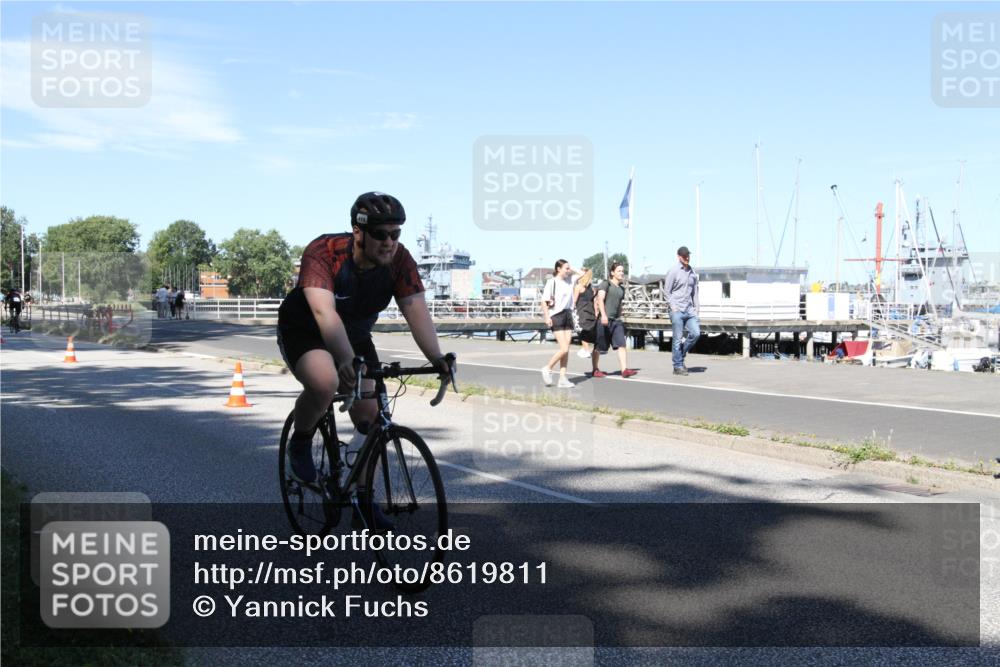 17.08.2025 - KN Förde Triathlon 2025 Yannick Fuchs http://msf.ph/oto/8619811 17.08.2025 13:34:30 Radfahren 410, 438, 535, 549 meine-sportfotos.de