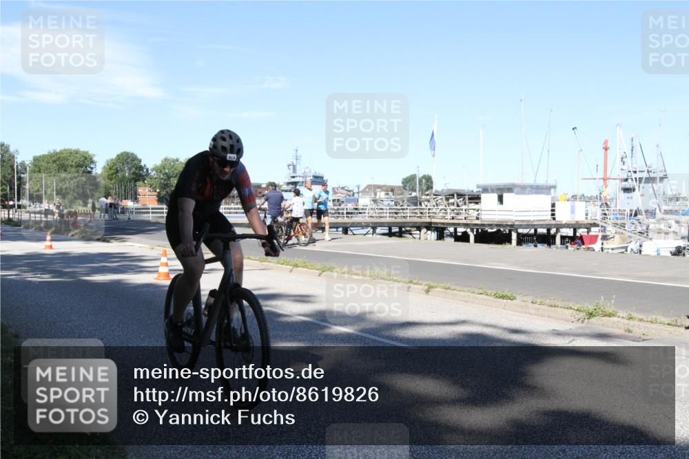 17.08.2025 - KN Förde Triathlon 2025 Yannick Fuchs http://msf.ph/oto/8619826 17.08.2025 13:35:04 Radfahren 484, 514, 524, 527 meine-sportfotos.de