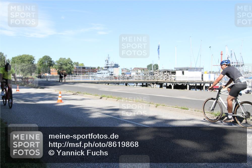 17.08.2025 - KN Förde Triathlon 2025 Yannick Fuchs http://msf.ph/oto/8619868 17.08.2025 13:39:53 Radfahren 526, 536 meine-sportfotos.de