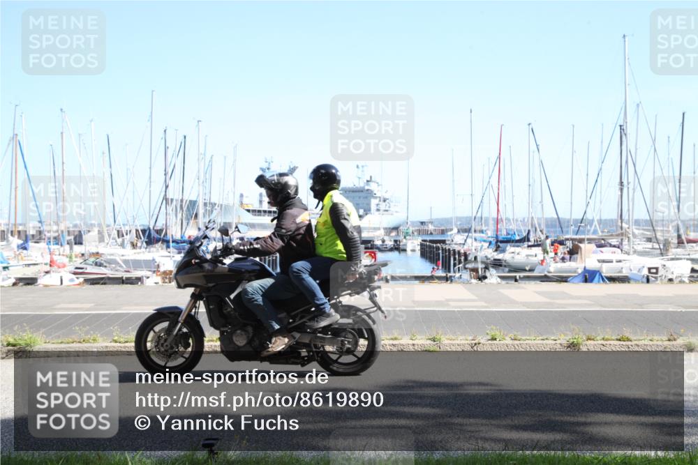 17.08.2025 - KN Förde Triathlon 2025 Yannick Fuchs http://msf.ph/oto/8619890 17.08.2025 11:23:03 Radfahren 281, 343, 370, 601 meine-sportfotos.de