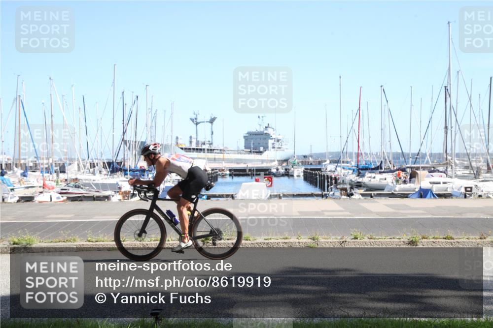 17.08.2025 - KN Förde Triathlon 2025 Yannick Fuchs http://msf.ph/oto/8619919 17.08.2025 11:23:34 Radfahren 284, 306, 339, 374, 387, 389, 613, 638 meine-sportfotos.de