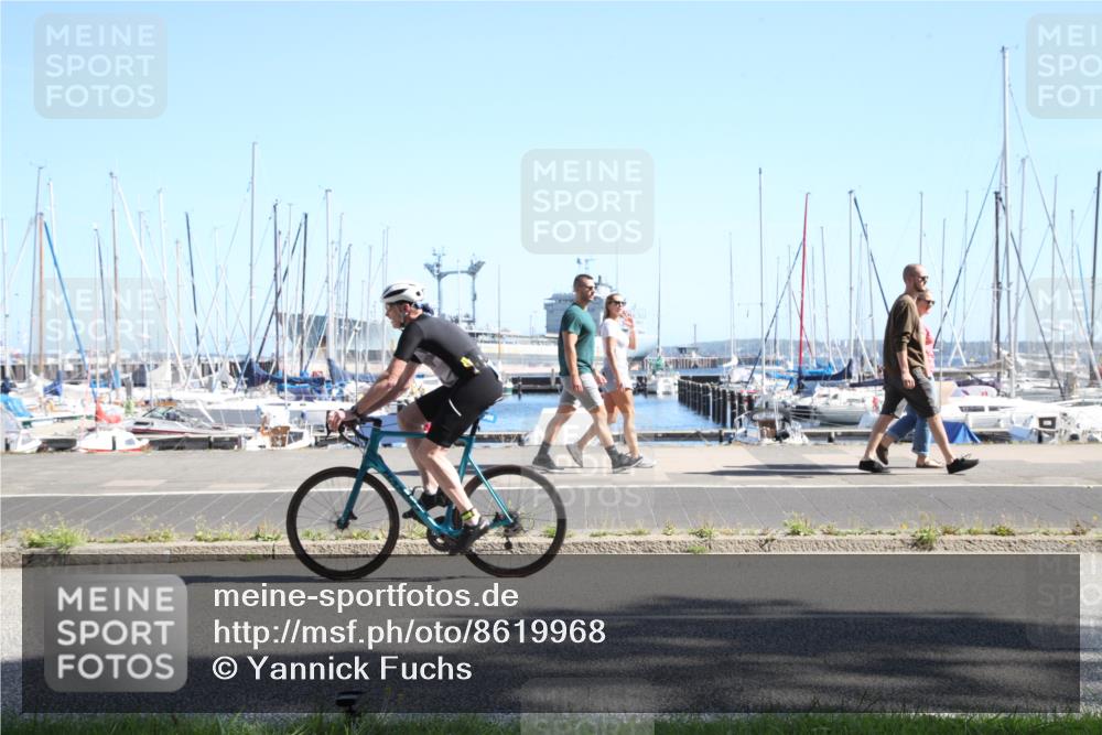 17.08.2025 - KN Förde Triathlon 2025 Yannick Fuchs http://msf.ph/oto/8619968 17.08.2025 11:24:17 Radfahren 288, 345, 353, 354, 614, 619, 642 meine-sportfotos.de