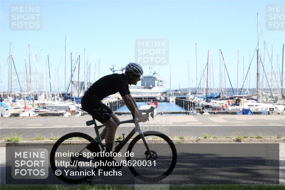 17.08.2025 - KN Förde Triathlon 2025 Yannick Fuchs http://msf.ph/oto/8620031 17.08.2025 11:26:02 Radfahren 310, 345, 353, 354, 361, 368, 612, 614, 619, 623, 643 meine-sportfotos.de