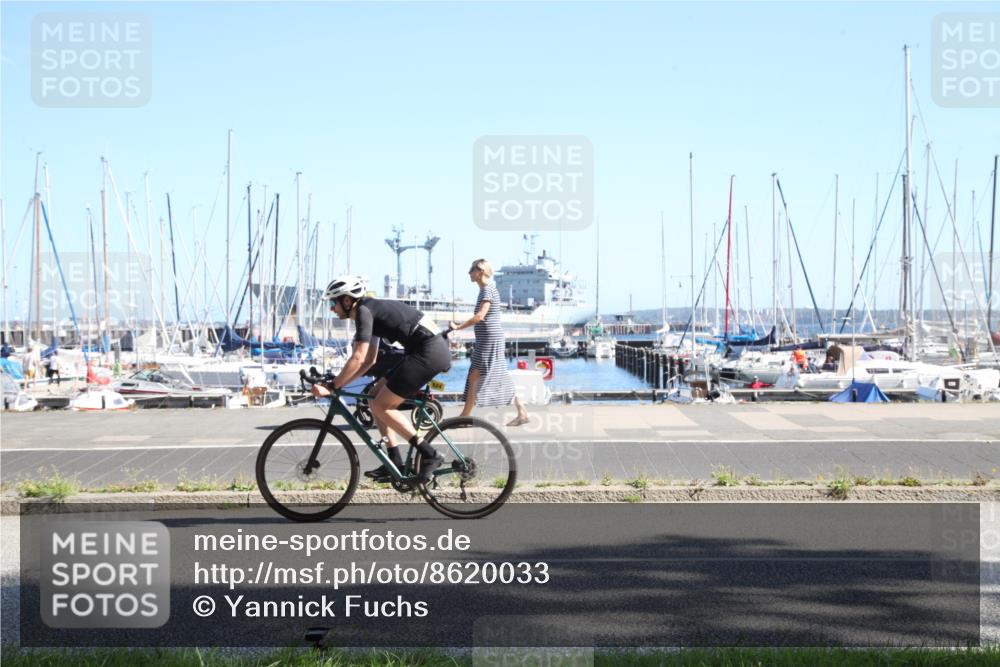 17.08.2025 - KN Förde Triathlon 2025 Yannick Fuchs http://msf.ph/oto/8620033 17.08.2025 11:26:10 Radfahren 354, 382, 618, 623, 624, 627 meine-sportfotos.de