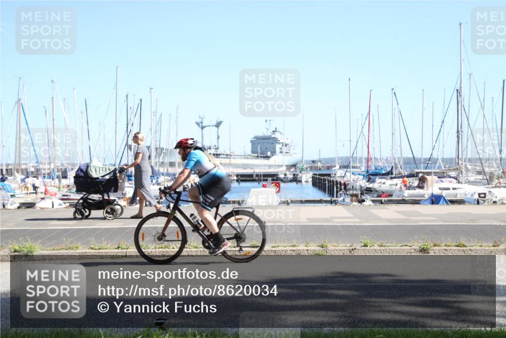 17.08.2025 - KN Förde Triathlon 2025 Yannick Fuchs http://msf.ph/oto/8620034 17.08.2025 11:26:12 Radfahren 282, 369, 382, 608, 618, 623, 624, 627 meine-sportfotos.de