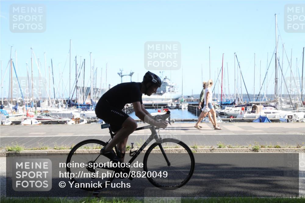 17.08.2025 - KN Förde Triathlon 2025 Yannick Fuchs http://msf.ph/oto/8620049 17.08.2025 11:26:45 Radfahren 300, 309, 373 meine-sportfotos.de