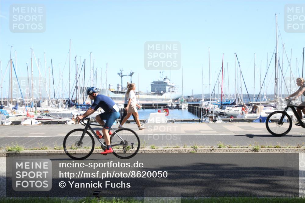 17.08.2025 - KN Förde Triathlon 2025 Yannick Fuchs http://msf.ph/oto/8620050 17.08.2025 11:26:52 Radfahren 309, 359, 633 meine-sportfotos.de