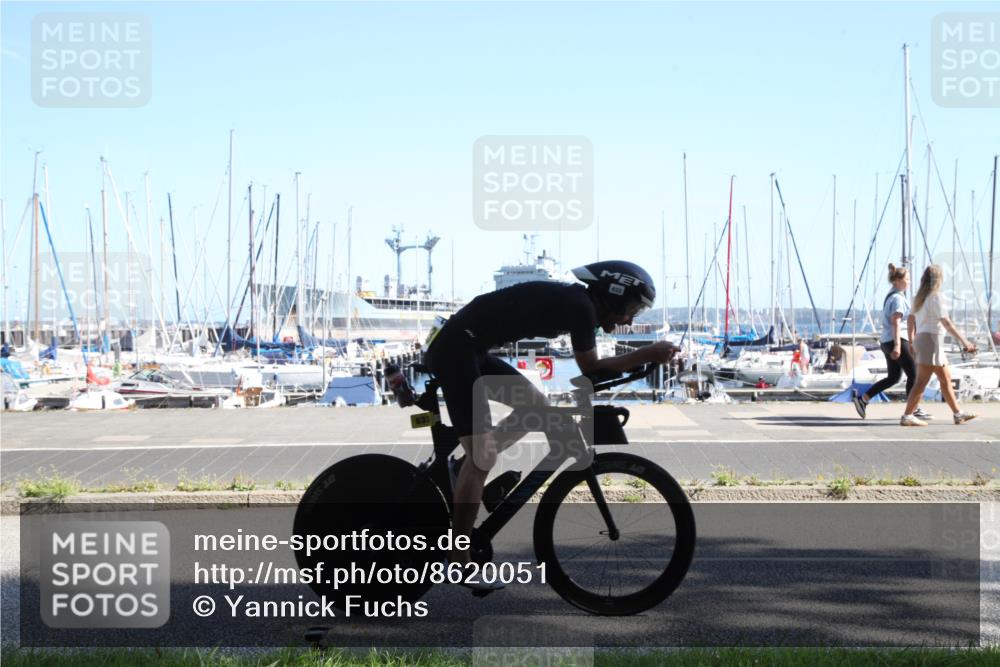 17.08.2025 - KN Förde Triathlon 2025 Yannick Fuchs http://msf.ph/oto/8620051 17.08.2025 11:26:56 Radfahren 346, 359, 609, 633 meine-sportfotos.de