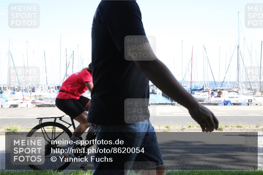 17.08.2025 - KN Förde Triathlon 2025 Yannick Fuchs http://msf.ph/oto/8620054 17.08.2025 11:27:03 Radfahren 294, 295, 346, 606, 609, 625, 629, 633 meine-sportfotos.de