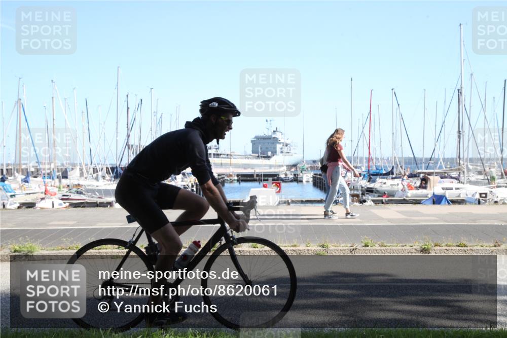 17.08.2025 - KN Förde Triathlon 2025 Yannick Fuchs http://msf.ph/oto/8620061 17.08.2025 11:27:15 Radfahren 274, 285, 337, 625, 629, 630 meine-sportfotos.de
