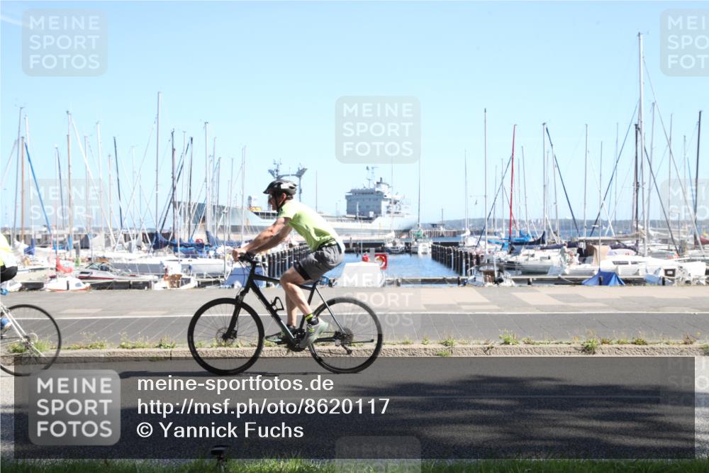 17.08.2025 - KN Förde Triathlon 2025 Yannick Fuchs http://msf.ph/oto/8620117 17.08.2025 11:30:01 Radfahren 265, 269, 304, 318, 331, 340, 385 meine-sportfotos.de