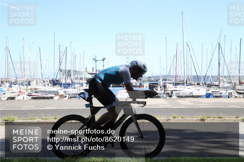 17.08.2025 - KN Förde Triathlon 2025 Yannick Fuchs http://msf.ph/oto/8620149 17.08.2025 11:31:13 Radfahren 267, 275, 287, 302, 312, 325, 607, 631 meine-sportfotos.de
