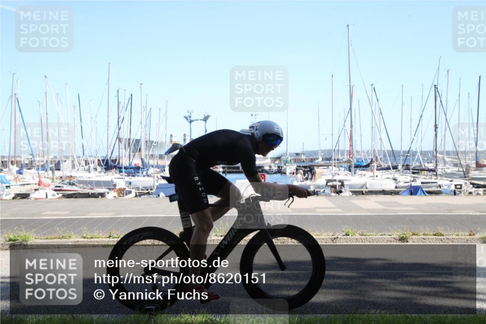 17.08.2025 - KN Förde Triathlon 2025 Yannick Fuchs http://msf.ph/oto/8620151 17.08.2025 11:31:17 Radfahren 267, 275, 287, 302, 631 meine-sportfotos.de