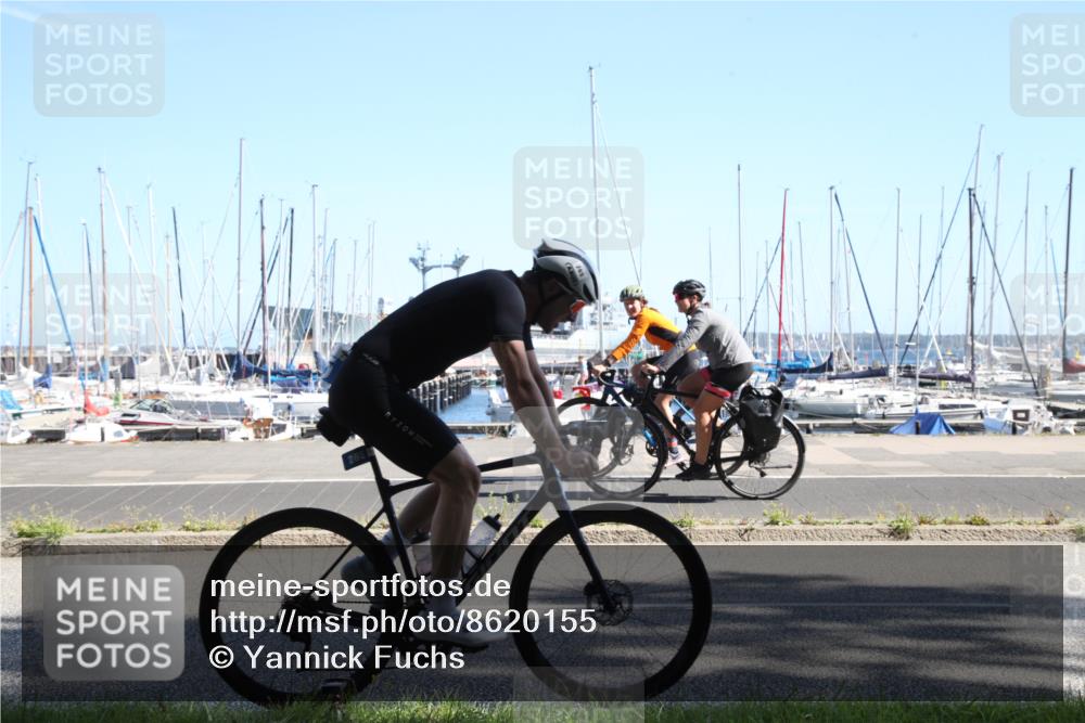 17.08.2025 - KN Förde Triathlon 2025 Yannick Fuchs http://msf.ph/oto/8620155 17.08.2025 11:31:32 Radfahren 265, 316, 376, 605 meine-sportfotos.de