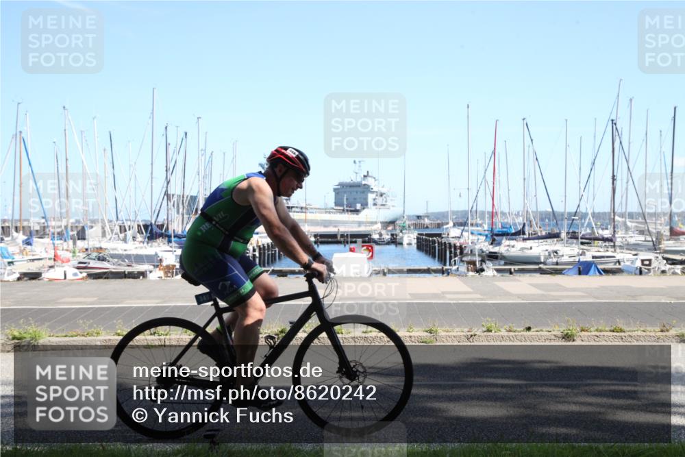 17.08.2025 - KN Förde Triathlon 2025 Yannick Fuchs http://msf.ph/oto/8620242 17.08.2025 11:34:41 Radfahren 300, 309, 348, 360, 365, 616, 632 meine-sportfotos.de