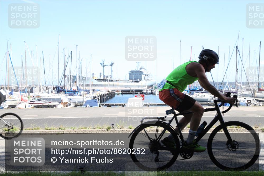 17.08.2025 - KN Förde Triathlon 2025 Yannick Fuchs http://msf.ph/oto/8620252 17.08.2025 11:34:53 Radfahren 271, 296, 303, 328, 353, 354, 362, 363, 365, 608, 633 meine-sportfotos.de