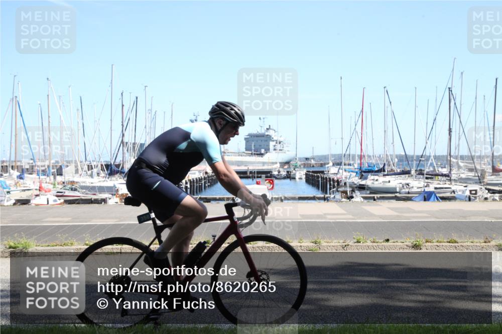 17.08.2025 - KN Förde Triathlon 2025 Yannick Fuchs http://msf.ph/oto/8620265 17.08.2025 11:35:14 Radfahren 329, 345, 350, 610, 617 meine-sportfotos.de