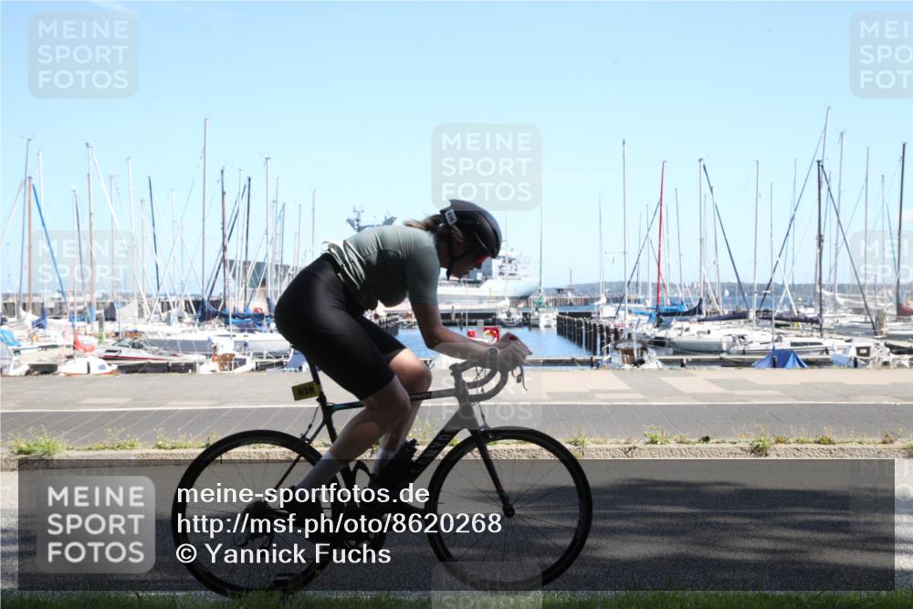 17.08.2025 - KN Förde Triathlon 2025 Yannick Fuchs http://msf.ph/oto/8620268 17.08.2025 11:35:19 Radfahren 329, 345, 350, 371, 374, 610, 613, 617, 638 meine-sportfotos.de