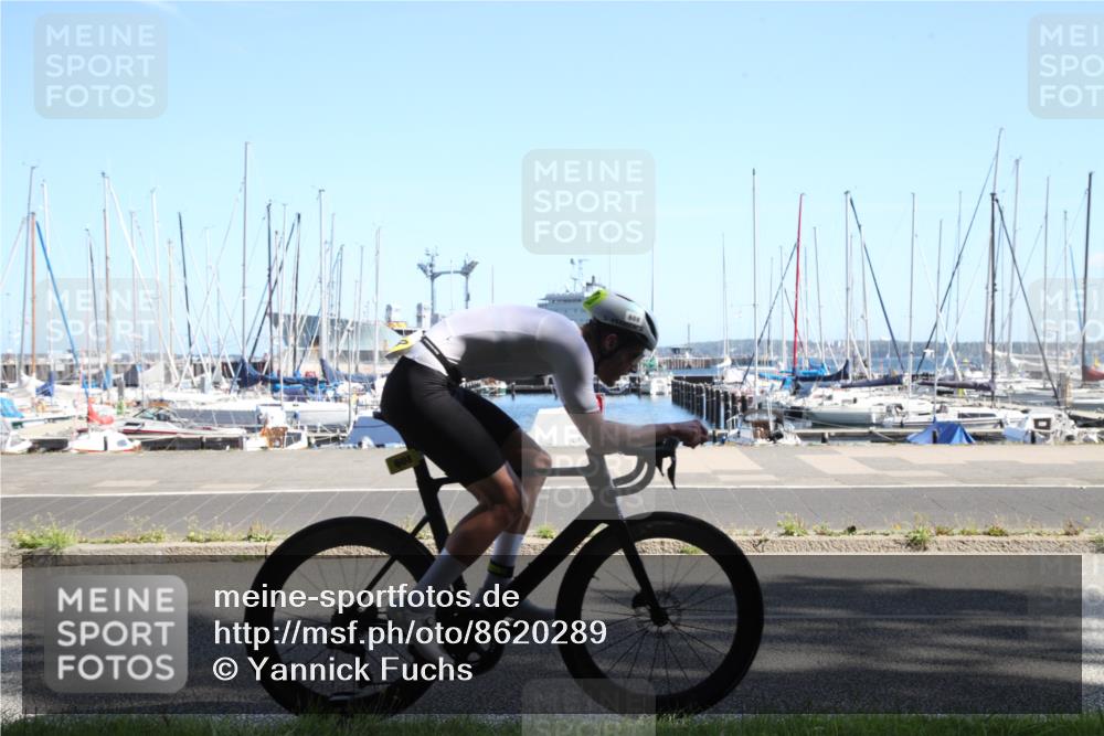 17.08.2025 - KN Förde Triathlon 2025 Yannick Fuchs http://msf.ph/oto/8620289 17.08.2025 11:36:05 Radfahren 300, 368, 608, 612 meine-sportfotos.de
