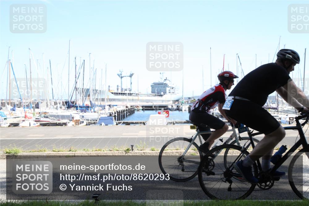 17.08.2025 - KN Förde Triathlon 2025 Yannick Fuchs http://msf.ph/oto/8620293 17.08.2025 11:36:12 Radfahren 300, 309, 326, 352, 608, 612, 635 meine-sportfotos.de