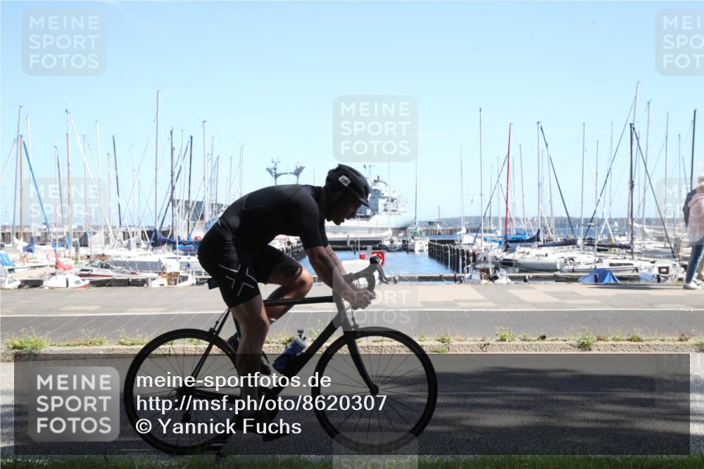 17.08.2025 - KN Förde Triathlon 2025 Yannick Fuchs http://msf.ph/oto/8620307 17.08.2025 11:36:34 Radfahren 285, 295, 297, 303, 351, 353, 354, 618, 621, 622, 643 meine-sportfotos.de