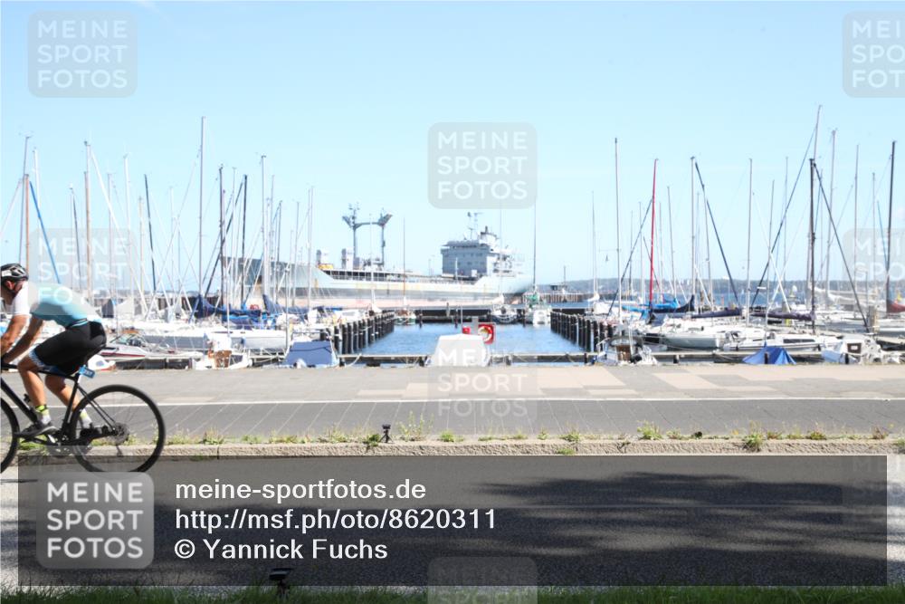 17.08.2025 - KN Förde Triathlon 2025 Yannick Fuchs http://msf.ph/oto/8620311 17.08.2025 11:36:36 Radfahren 285, 295, 297, 303, 351, 353, 354, 618, 621, 623, 643 meine-sportfotos.de
