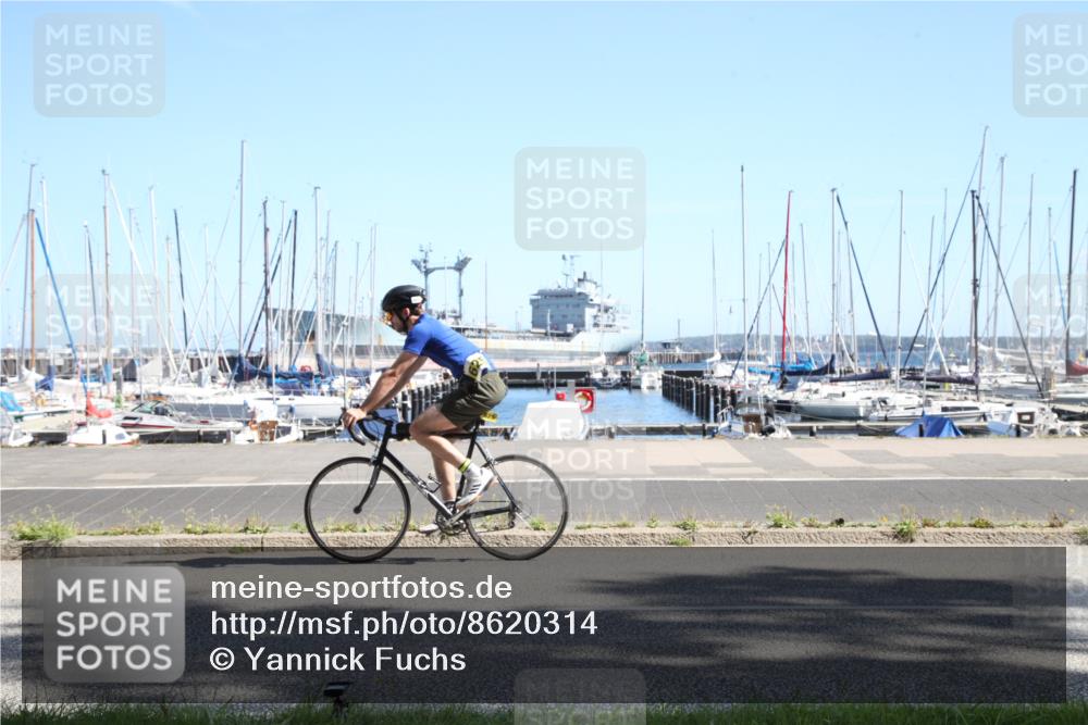 17.08.2025 - KN Förde Triathlon 2025 Yannick Fuchs http://msf.ph/oto/8620314 17.08.2025 11:36:45 Radfahren 353, 372, 382, 619, 623, 625 meine-sportfotos.de