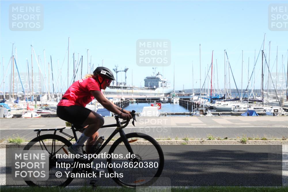 17.08.2025 - KN Förde Triathlon 2025 Yannick Fuchs http://msf.ph/oto/8620380 17.08.2025 11:39:36 Radfahren 279, 332, 606, 628 meine-sportfotos.de