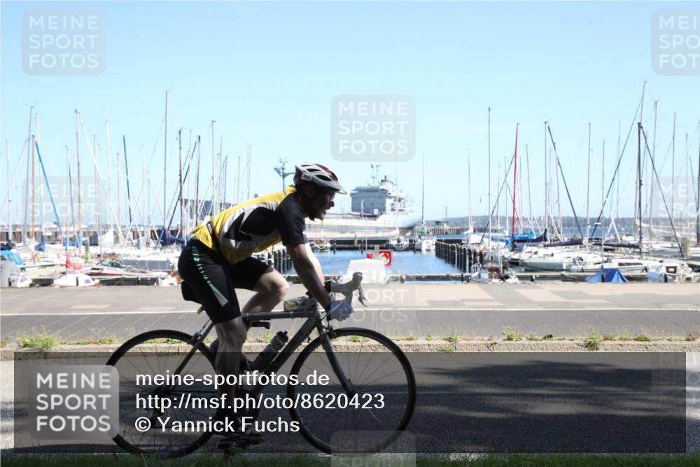 17.08.2025 - KN Förde Triathlon 2025 Yannick Fuchs http://msf.ph/oto/8620423 17.08.2025 11:42:16 Radfahren 302, 321, 327, 341, 355, 605 meine-sportfotos.de