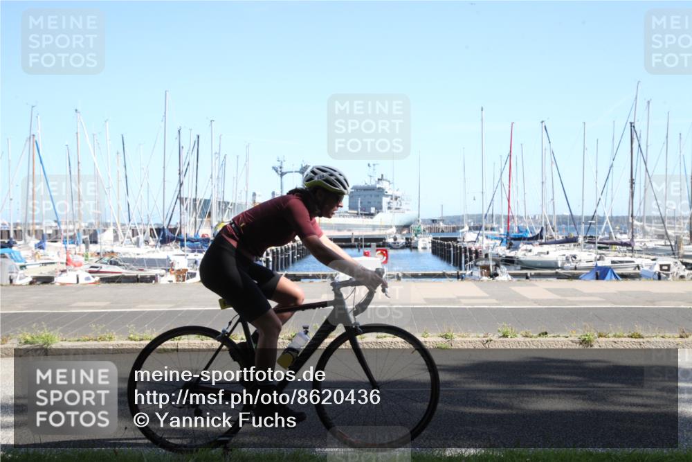 17.08.2025 - KN Förde Triathlon 2025 Yannick Fuchs http://msf.ph/oto/8620436 17.08.2025 11:42:45 Radfahren 318, 387, 390, 602, 634, 642 meine-sportfotos.de