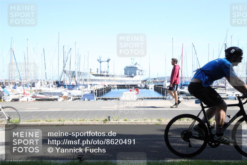 17.08.2025 - KN Förde Triathlon 2025 Yannick Fuchs http://msf.ph/oto/8620491 17.08.2025 11:45:42 Radfahren 348, 354, 360, 362, 635, 638 meine-sportfotos.de