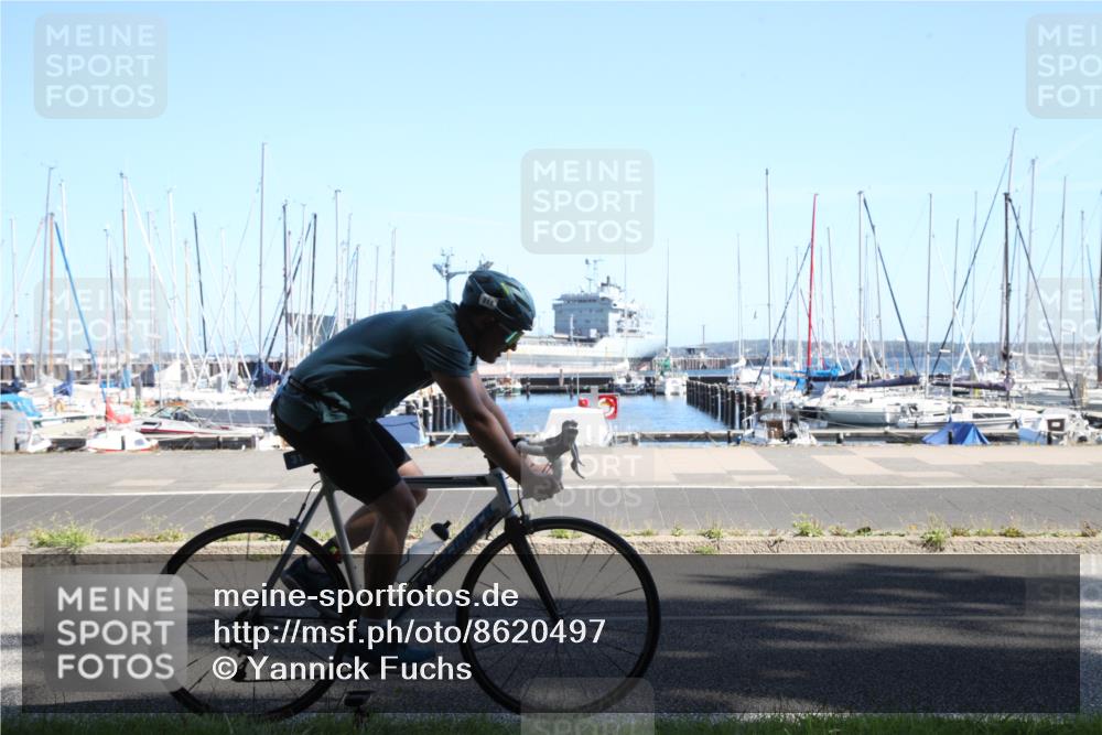 17.08.2025 - KN Förde Triathlon 2025 Yannick Fuchs http://msf.ph/oto/8620497 17.08.2025 11:45:58 Radfahren 311, 368, 374, 601, 629 meine-sportfotos.de
