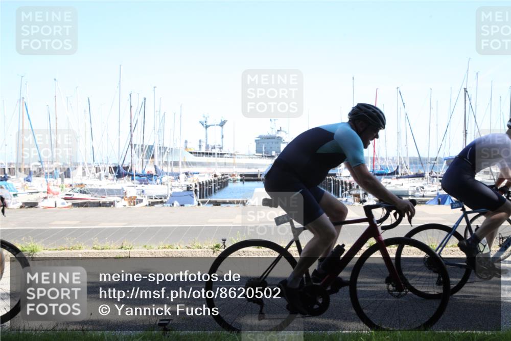 17.08.2025 - KN Förde Triathlon 2025 Yannick Fuchs http://msf.ph/oto/8620502 17.08.2025 11:46:08 Radfahren 326, 328, 329, 350, 363, 371, 372, 609, 619 meine-sportfotos.de