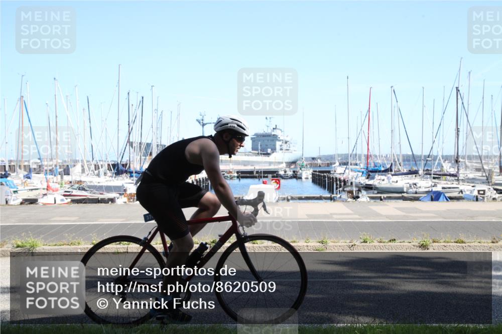 17.08.2025 - KN Förde Triathlon 2025 Yannick Fuchs http://msf.ph/oto/8620509 17.08.2025 11:46:29 Radfahren 345, 349, 356, 370, 373 meine-sportfotos.de