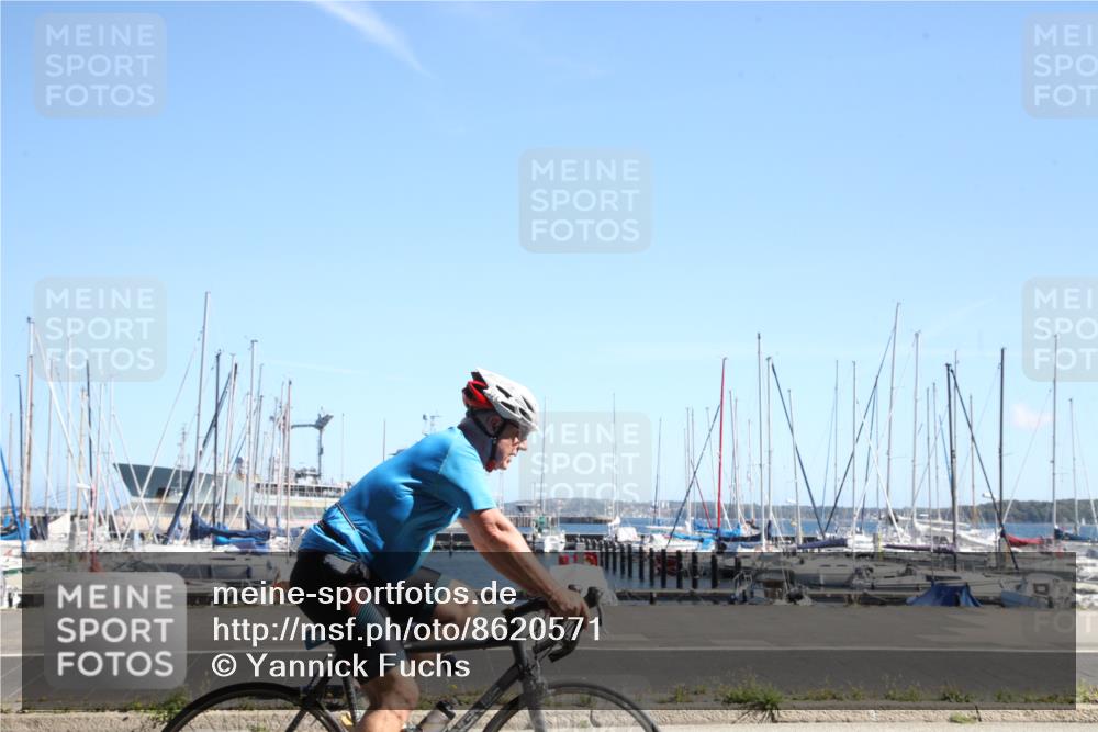 17.08.2025 - KN Förde Triathlon 2025 Yannick Fuchs http://msf.ph/oto/8620571 17.08.2025 11:50:22 Radfahren 308, 384, 606 meine-sportfotos.de