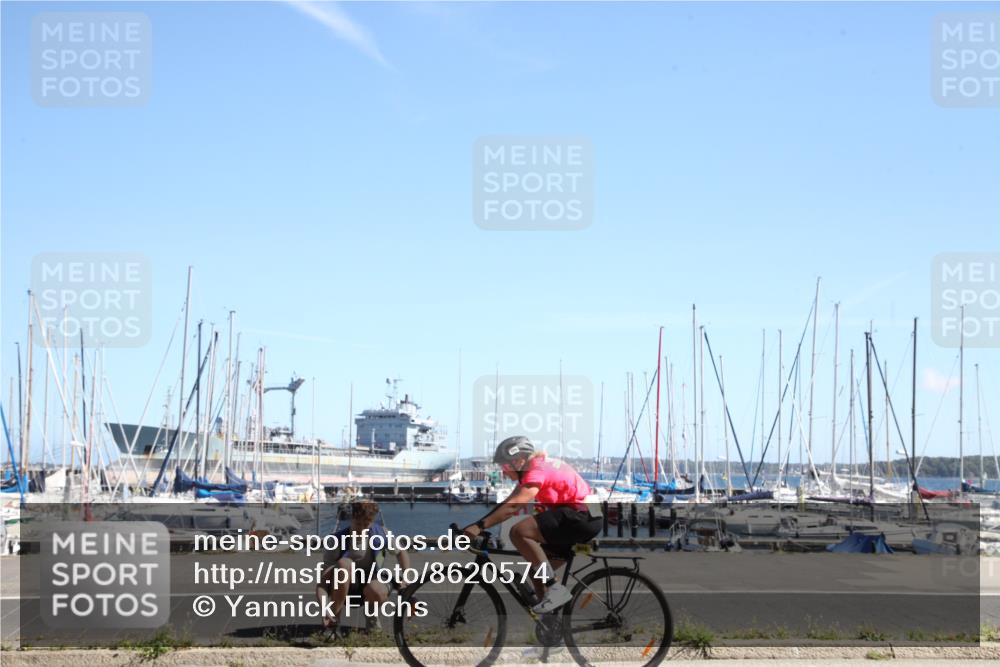 17.08.2025 - KN Förde Triathlon 2025 Yannick Fuchs http://msf.ph/oto/8620574 17.08.2025 11:50:24 Radfahren 308, 384, 606 meine-sportfotos.de