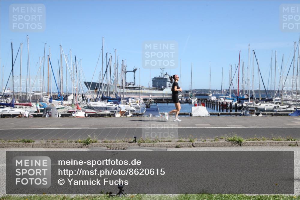 17.08.2025 - KN Förde Triathlon 2025 Yannick Fuchs http://msf.ph/oto/8620615 17.08.2025 11:57:15 Radfahren  meine-sportfotos.de