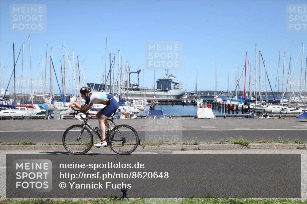 17.08.2025 - KN Förde Triathlon 2025 Yannick Fuchs http://msf.ph/oto/8620648 17.08.2025 12:43:34 Radfahren 402, 408 meine-sportfotos.de