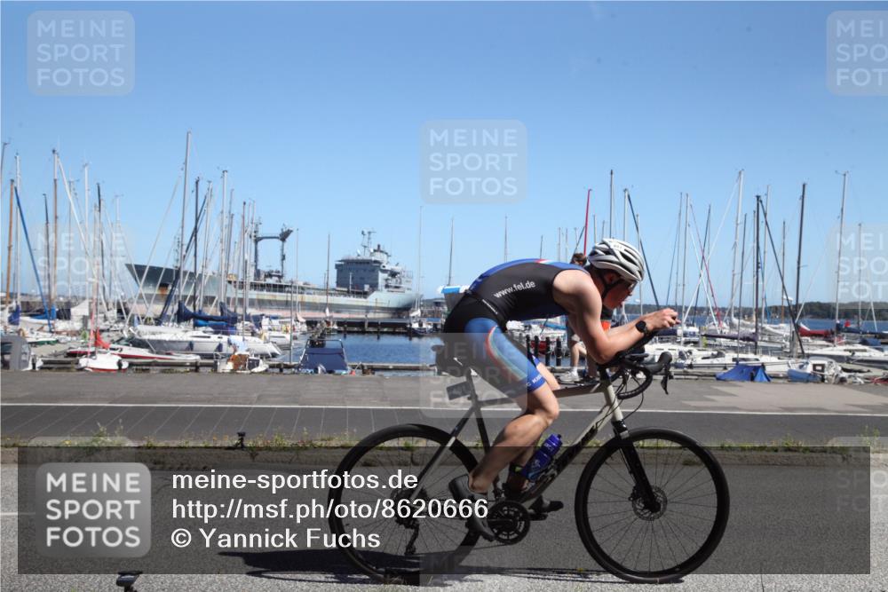 17.08.2025 - KN Förde Triathlon 2025 Yannick Fuchs http://msf.ph/oto/8620666 17.08.2025 12:46:12 Radfahren 401, 407, 409 meine-sportfotos.de