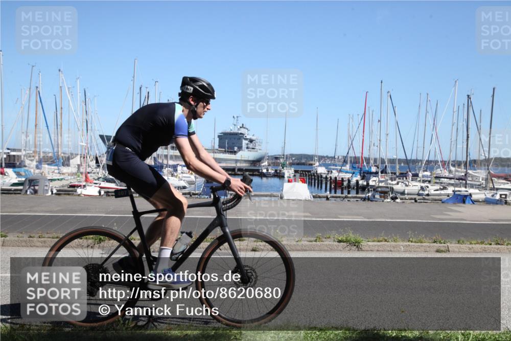 17.08.2025 - KN Förde Triathlon 2025 Yannick Fuchs http://msf.ph/oto/8620680 17.08.2025 12:47:52 Radfahren 407, 419, 422, 423 meine-sportfotos.de