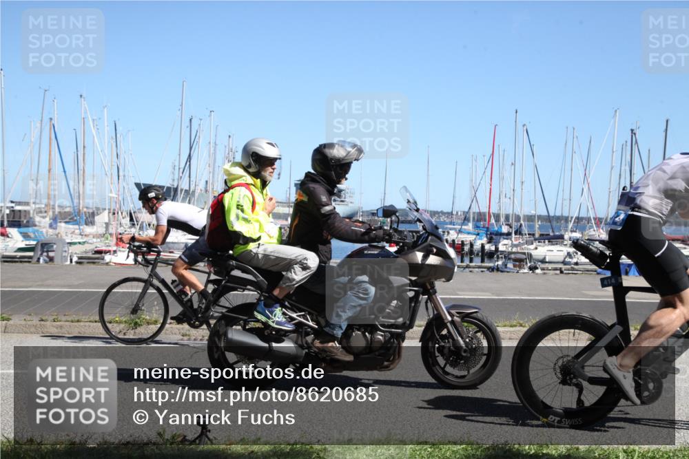 17.08.2025 - KN Förde Triathlon 2025 Yannick Fuchs http://msf.ph/oto/8620685 17.08.2025 12:48:03 Radfahren 406, 413, 414, 417, 548 meine-sportfotos.de
