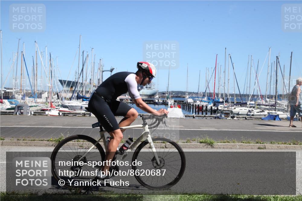 17.08.2025 - KN Förde Triathlon 2025 Yannick Fuchs http://msf.ph/oto/8620687 17.08.2025 12:48:38 Radfahren 420, 442 meine-sportfotos.de
