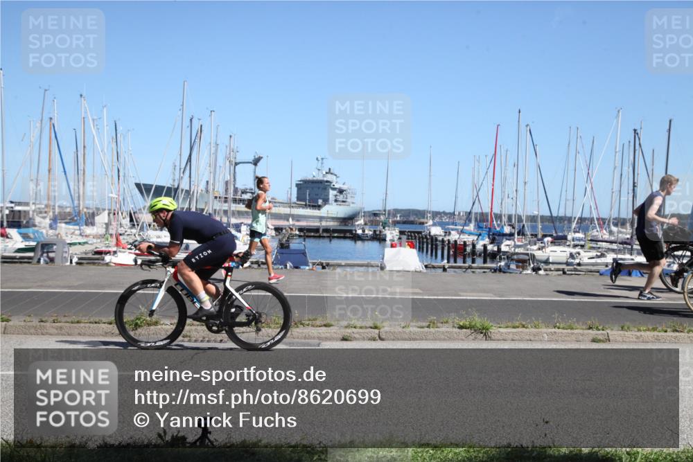 17.08.2025 - KN Förde Triathlon 2025 Yannick Fuchs http://msf.ph/oto/8620699 17.08.2025 12:50:01 Radfahren 431, 457 meine-sportfotos.de